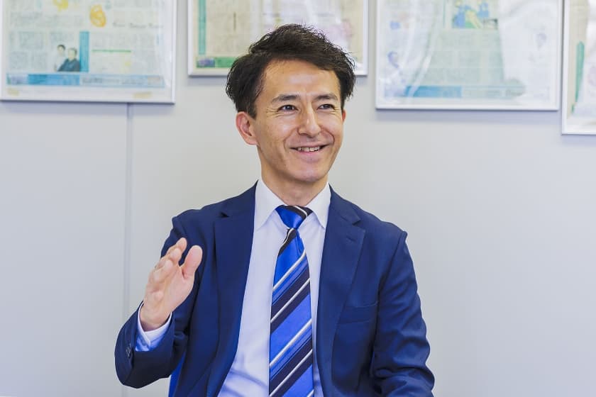 営業部 W課長